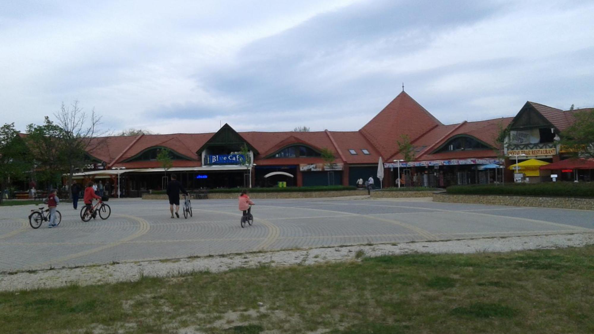 Napsugar Nyaralo Villa Fonyod Luaran gambar